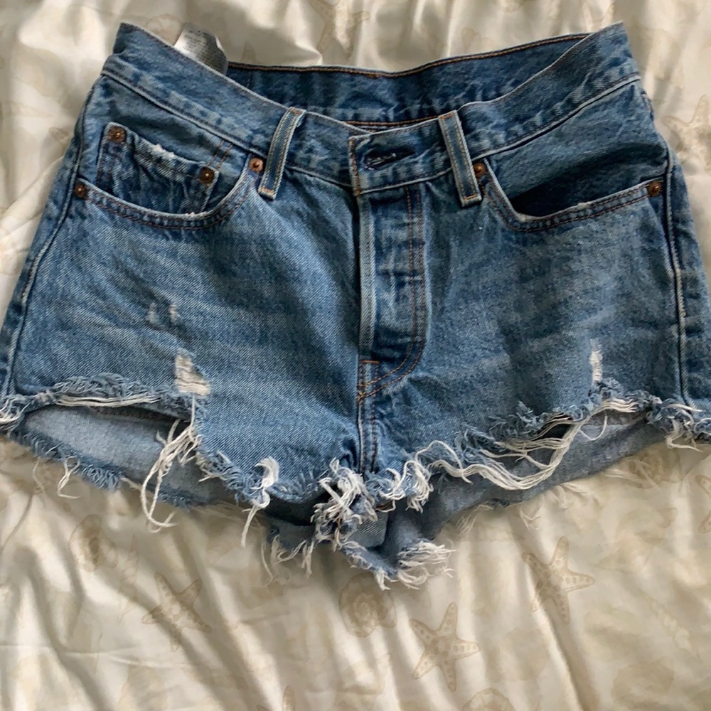 Levi’s shorts